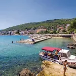 Cozy In Pobri With House Sea View Holiday home