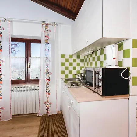 Holiday home Stunning In Pobri With House Sea View