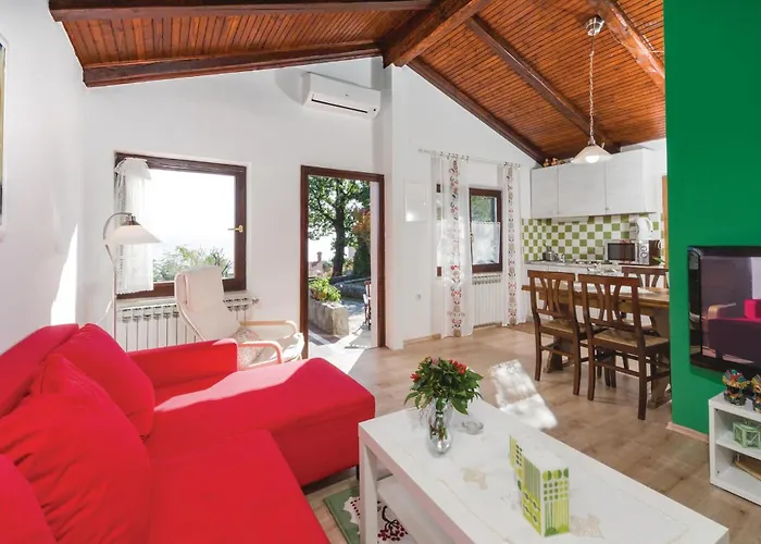 Cozy In Pobri With House Sea View Σπίτι διακοπών Volosko