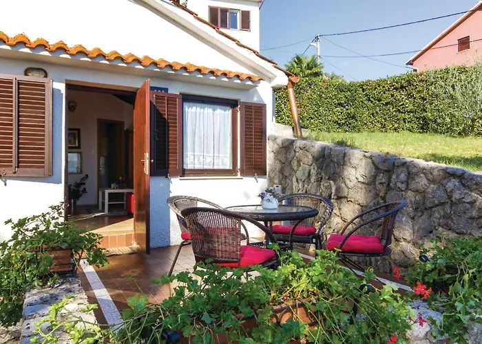 Cozy In Pobri With House Sea View Volosko